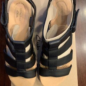 Clarks Jillian Quartz black leather sandals, 10M womens, New in box